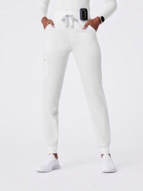 Figs Women's Zamora Scrub Pant (JUST PANT) in White Size M